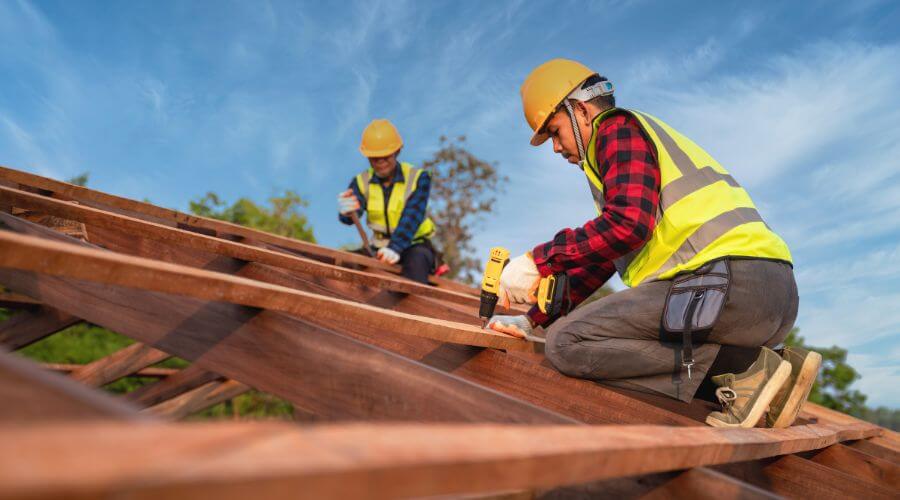 Professional gutter cleaning in Omena, MI